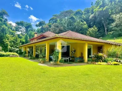 Casa com 7 Quartos à venda, 529m² no Corrêas, Petrópolis