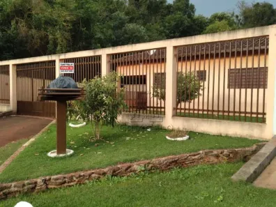 Fazenda/Sítio com 3 Quartos à venda, 250m² no Conjunto Cafezal 1, Londrina