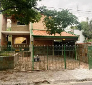 Sobrado com 3 Quartos à venda, 210m² no Centro, Taubaté