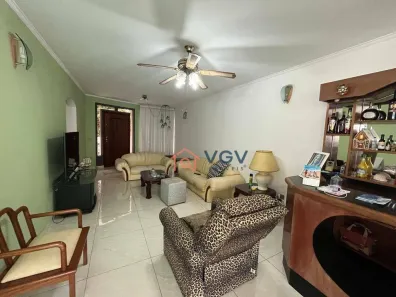 Casa com 3 Quartos à venda, 500m² no Bosque da Saúde, São Paulo