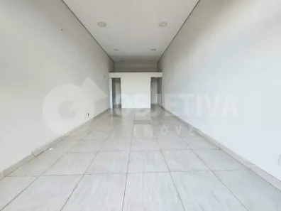 Ponto Comercial para alugar, 38m² no Morada da Colina, Uberlândia