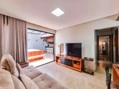 Casa com 3 Quartos à venda, 190m² no Das Oliveiras, Divinópolis