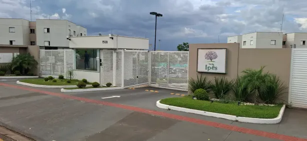 Apartamento com 2 Quartos à venda, 45m² no Ouro Verde, Londrina