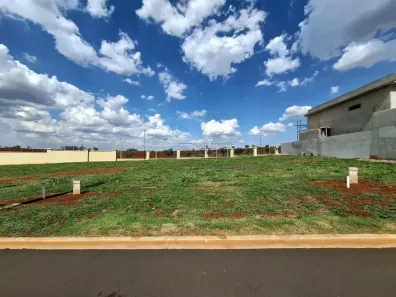 Lote/Terreno à venda, 330m² no Residencial Alto do Castelo, Ribeirão Preto