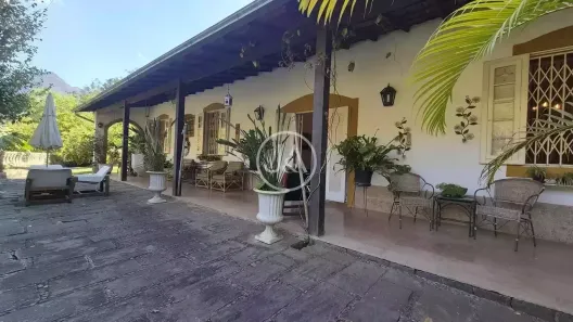 Casa com 4 Quartos à venda, 320m² no Araras, Petrópolis