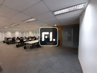 Sala Comercial para alugar, 205m² no Vila Olímpia, São Paulo