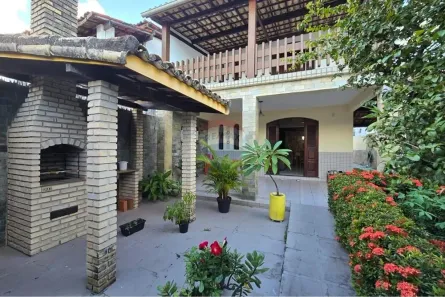 Casa com 4 Quartos à venda, 237m² no Piatã, Salvador