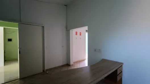 Casa com 1 Quarto para alugar, 105m² no Vila Medon, Americana