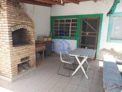 Casa com 2 Quartos à venda, 212m² no Jardim Nomar, Caraguatatuba