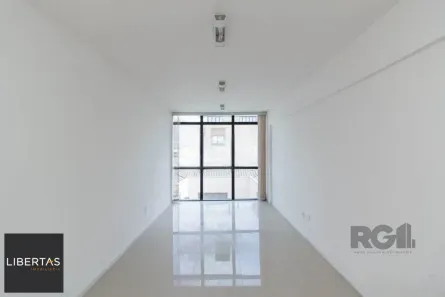 Sala Comercial à venda, 31m² no Auxiliadora, Porto Alegre