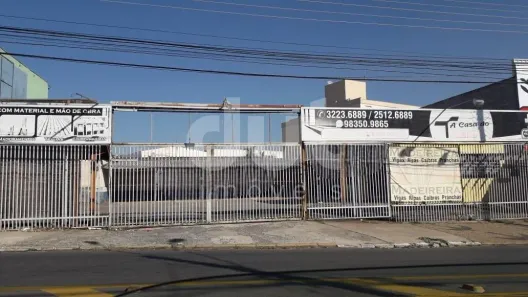 Lote/Terreno para alugar, 810m² no Vila Pompéia, Campinas