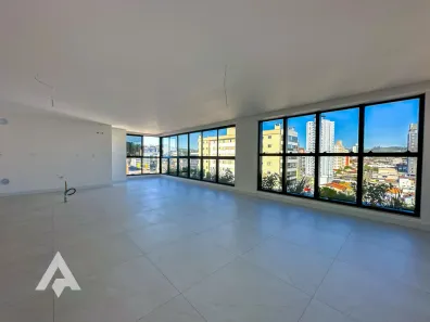 Apartamento com 3 Quartos à venda, 146m² no Vila Nova, Blumenau
