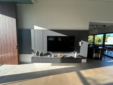 Casa de Condomínio com 3 Quartos à venda, 200m² no Condomínio Riviera de Santa Cristina XIII, Paranapanema
