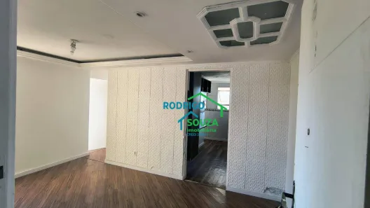 Apartamento com 2 Quartos à venda, 52m² no Vila Silva Ribeiro, Carapicuíba