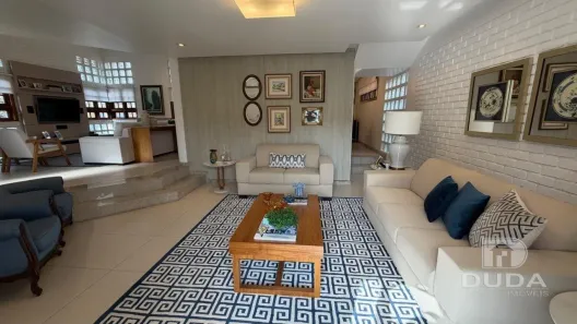 Casa com 4 Quartos à venda, 279m² no Itacorubi, Florianópolis