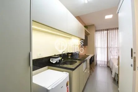 Apartamento com 1 Quarto para alugar, 23m² no Centro, Curitiba