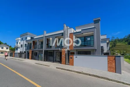 Casa com 3 Quartos à venda, 187m² no São Luís, Jaraguá do Sul