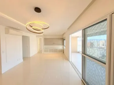 Apartamento com 3 Quartos para alugar, 143m² no Santa Teresinha, São Paulo