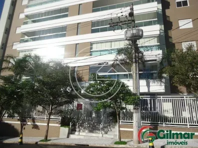 Apartamento com 4 Quartos para alugar, 10m² no Centro, Marília