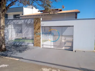 Casa com 3 Quartos à venda, 220m² no Jardim Santos Paulo, Londrina