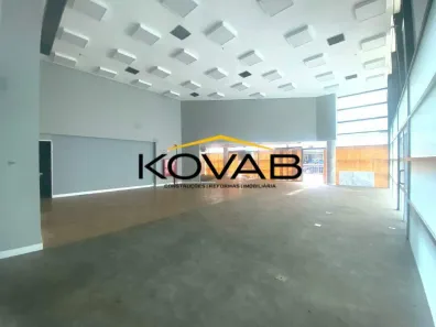 Ponto Comercial para alugar, 251m² no Vila Olímpia, São Paulo