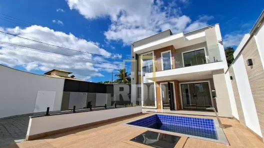 Casa com 3 Quartos à venda, 140m² no Colinas, Rio das Ostras