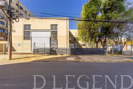 Galpão/Depósito/Armazém para alugar, 812m² no São Geraldo, Porto Alegre