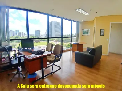 Sala Comercial para alugar, 66m² no Centro Histórico, Porto Alegre