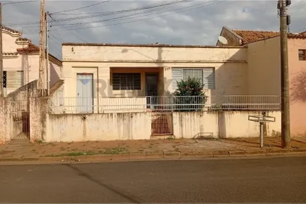 Casa com 2 Quartos para alugar, 95m² no Vila Alta, Lins