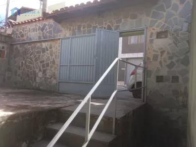 Casa com 3 Quartos para alugar, 10m² no Dom Cabral, Belo Horizonte