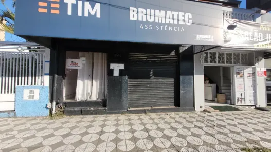 Imóvel Comercial com 2 Quartos à venda, 135m² no Vila Lucy, Sorocaba
