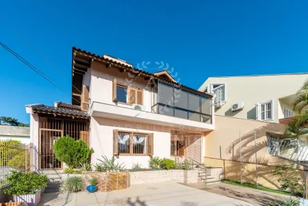 Casa com 4 Quartos à venda, 400m² no Chácara das Pedras, Porto Alegre