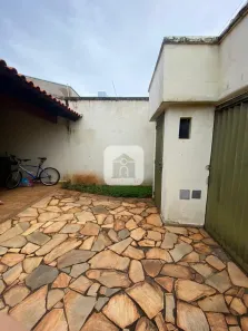 Casa com 3 Quartos à venda, 175m² no Daniel Fonseca, Uberlândia