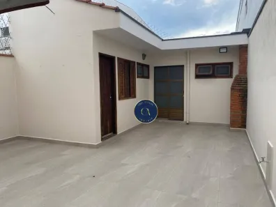 Casa com 3 Quartos para alugar, 210m² no Vila Anastácio, São Paulo