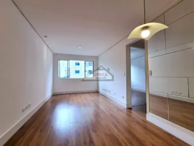 Apartamento com 2 Quartos para alugar, 67m² no Jardim das Acácias, São Paulo