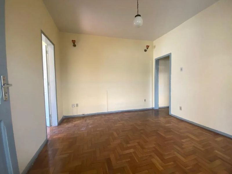 Casa com 3 quartos — Santo André, Belo Horizonte