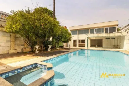 Sobrado com 4 Quartos à venda, 627m² no Bela Aliança, São Paulo