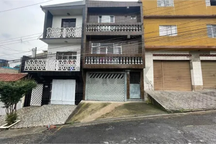 Sobrado com 4 Quartos à venda, 250m² no Jardim Aracy, Mauá