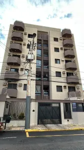 Apartamento com 3 Quartos para alugar, 130m² no Centro, Sertãozinho
