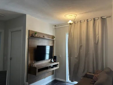 Apartamento com 2 Quartos para alugar, 48m² no Santo Cristo, Rio de Janeiro