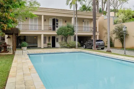 Casa com 5 Quartos para venda ou aluguel, 850m² no Santo Amaro, São Paulo