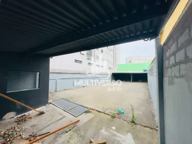 Lote/Terreno à venda, 305m² no Gonzaga, Santos