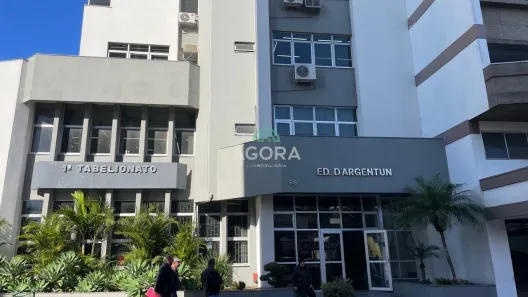 Sala Comercial para alugar, 57m² no Centro, Canoas