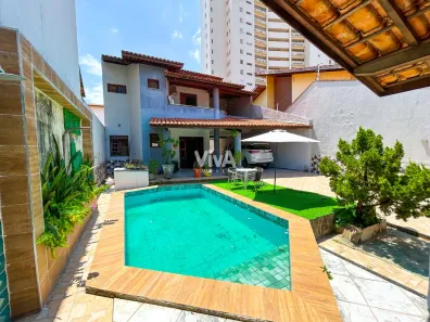 Casa com 4 Quartos à venda, 239m² no Engenheiro Luciano Cavalcante, Fortaleza