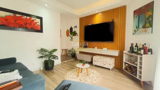 Casa com 3 Quartos à venda, 127m² no Santo Antônio, Joinville