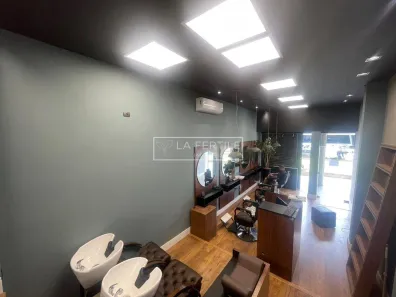 Ponto Comercial à venda, 60m² no Portão, Curitiba