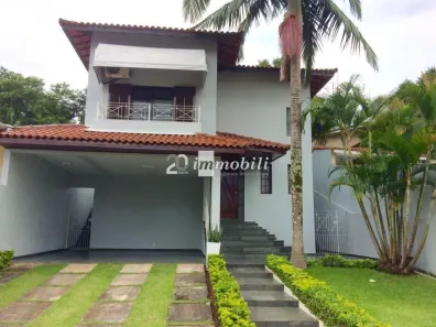 Casa de Condomínio com 4 Quartos para alugar, 183m² no Jardim Ipês, Cotia
