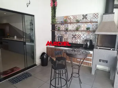 Sobrado com 2 Quartos à venda, 140m² no Jardim Santa Júlia, São José dos Campos