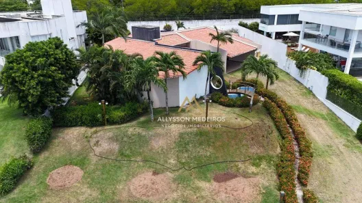 Casa de Condomínio com 4 Quartos à venda, 427m² no Candelária, Natal