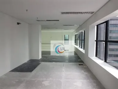Sala Comercial à venda, 245m² no Vila Olímpia, São Paulo